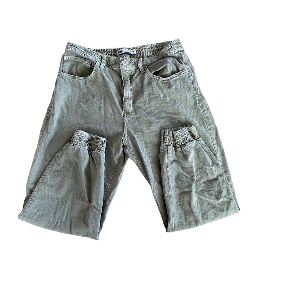 Zara green women’s jogger pants size large (fits size 10)